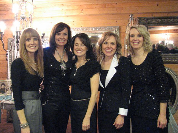 Carie,-Marisa,-Wendy,-Dori,-Karmelle-1